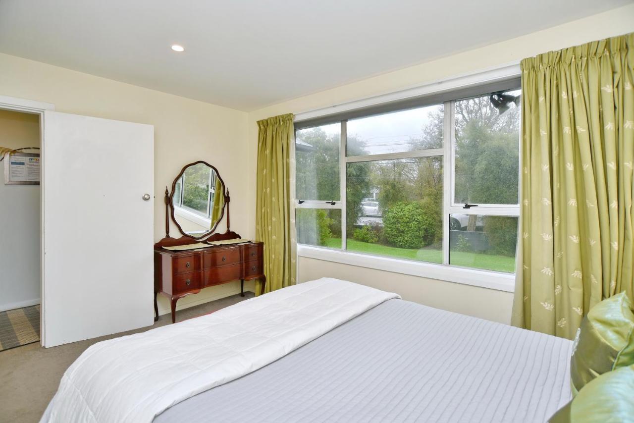 Charlesworth Villa - Christchurch Holiday Homes Exterior foto